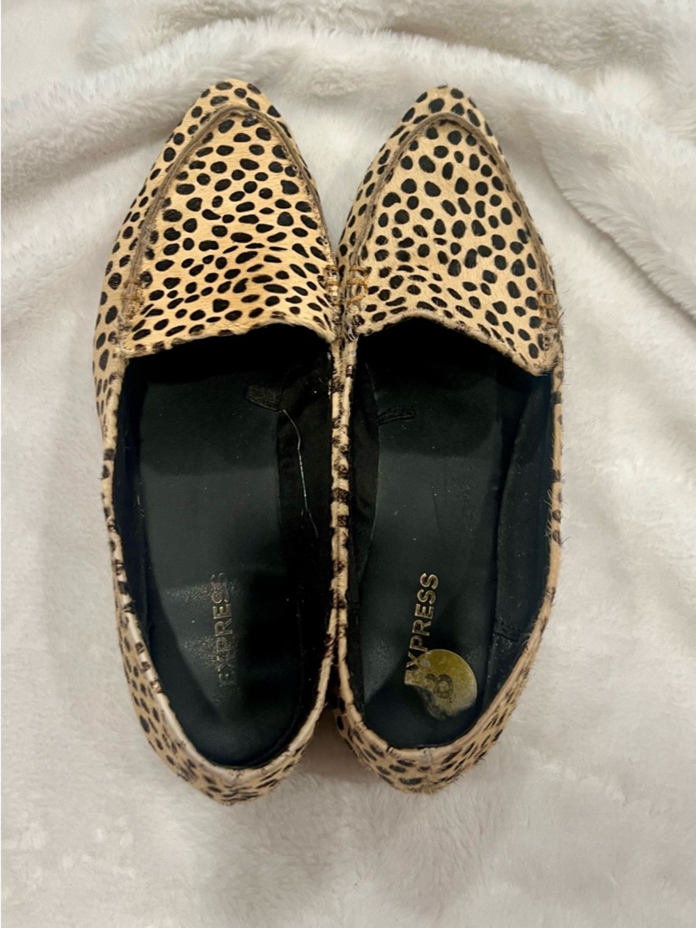 Express Cowhide Leopard-Print Pointed Toe Flats